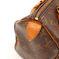 Détail languette Louis Vuitton Speedy 25 estampille made in France — AMANA Vintage