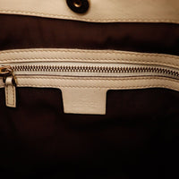Détail intérieur et zip Gucci Hobo Horsebit occasion authentique — AMANA Vintage