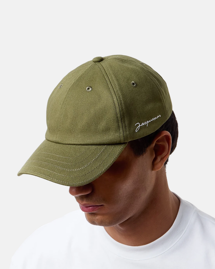 LA CASQUETTE JACQUEMUS KHAKI
