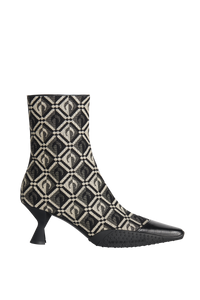 Rubber-Outsole Moon Diamant Ankle Boots