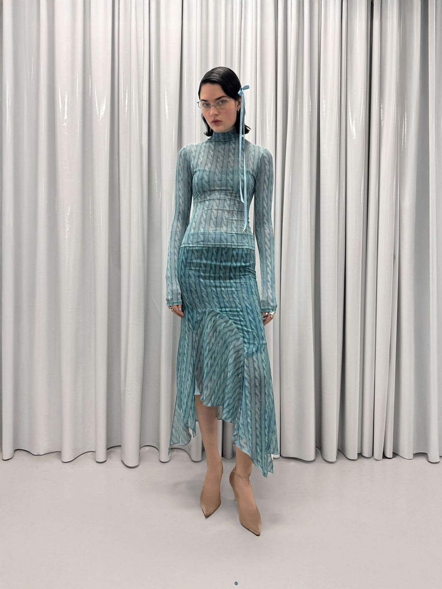 Tindra turtleneck top printed cable knit blue