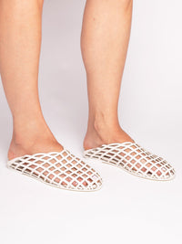PEEK-A-BOO BALLERINA NAPPA IN OFF WHITE