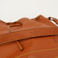 Amana-vintage-sacs-de-luxe-pas-cher-bag-details-occasion-speedy-dior-seconde-main-exclusif-sac-vuitton-authentique-noé-papillon