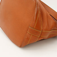 Amana-vintage-sacs-de-luxe-pas-cher-bag-details-occasion-speedy-dior-seconde-main-exclusif-sac-vuitton-authentique-noé-papillon