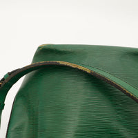 Amana-vintage-sacs-de-luxe-pas-cher-bag-details-occasion-speedy-dior-seconde-main-exclusif-sac-vuitton-authentique-noé-papillon