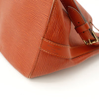 Amana-vintage-sacs-de-luxe-pas-cher-bag-details-occasion-speedy-dior-seconde-main-exclusif-sac-vuitton-authentique-noé-papillon